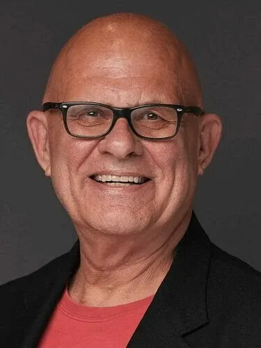 Robert Profile image 1