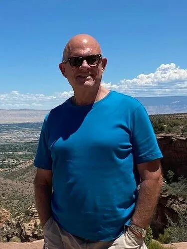 Robert Profile image 2